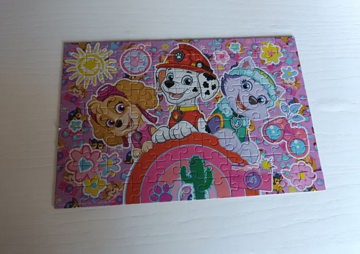 Puzzle pat patrouille 100 pièces (99 pièces)

Comme neuf - photo numéro 2