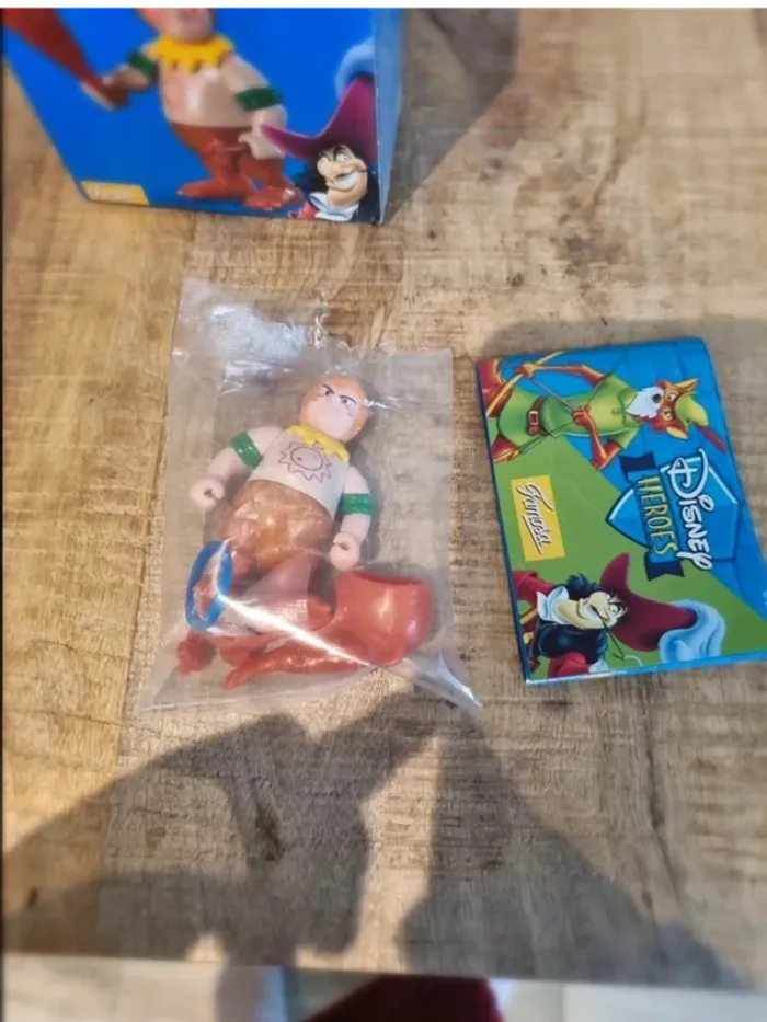 Figurine disney heroes garçon perdu peter pan famosa - photo numéro 3