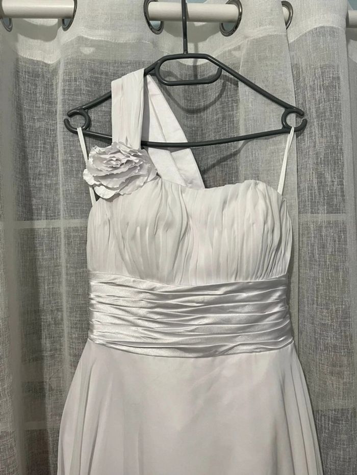 Robe de mariée - photo numéro 3