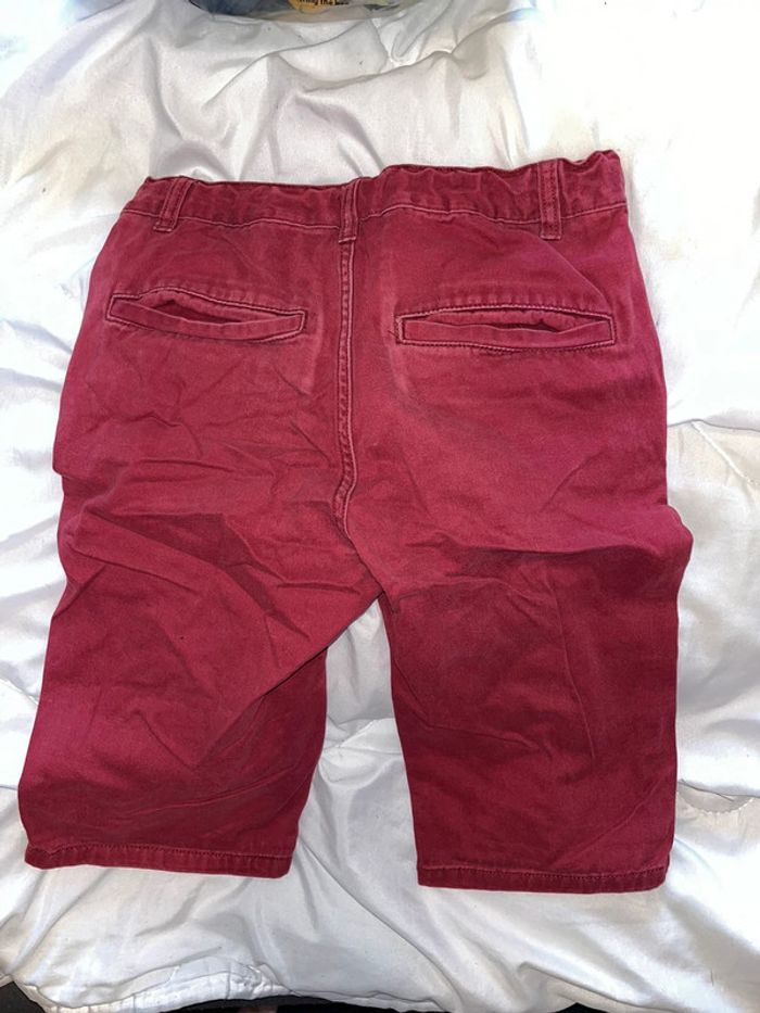 Short en jean rouge