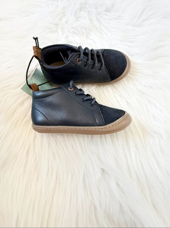 Chaussures bébé mixte cuir – Taille 22 – bleu marine – Neuf avec étiquette - photo numéro 9