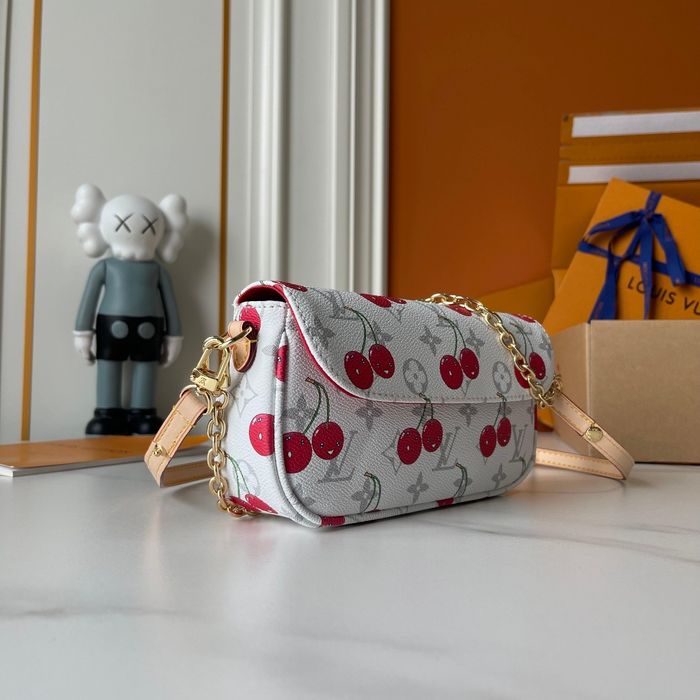 Louis Vuitton Wallet on Chain Ivy M14239 - photo numéro 3