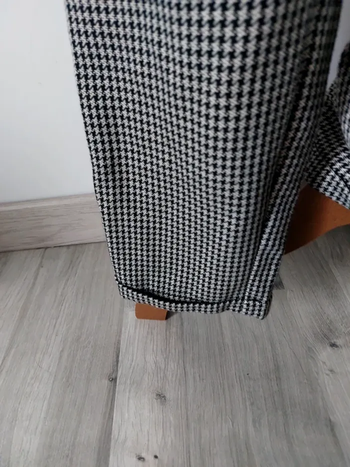 Pantalon large noir et gris - photo numéro 4