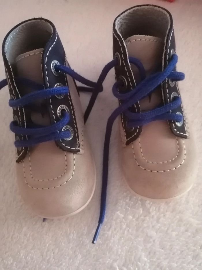 Kickers taille 22 - photo numéro 3