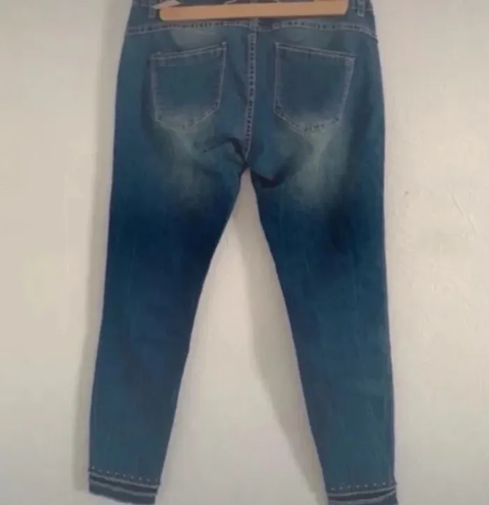Jeans skinny court neuf avec étiquette - photo numéro 8