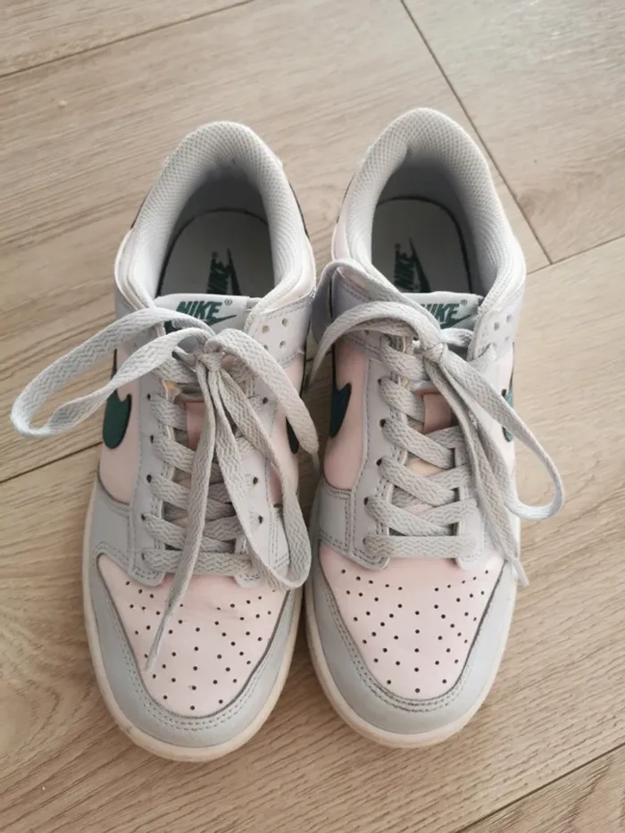 Baskets Nike Dunk Low 36,5 - photo numéro 3