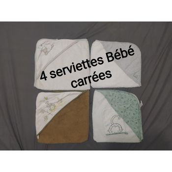 Serviettes Bébé carrées x4
