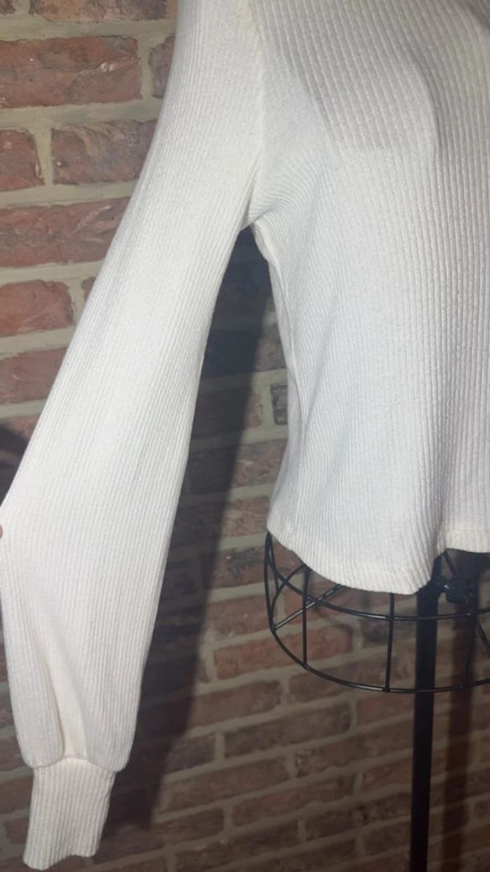 Haut a longues manches bouffantes blanc Stradivarius Taille S / 36 - photo numéro 5