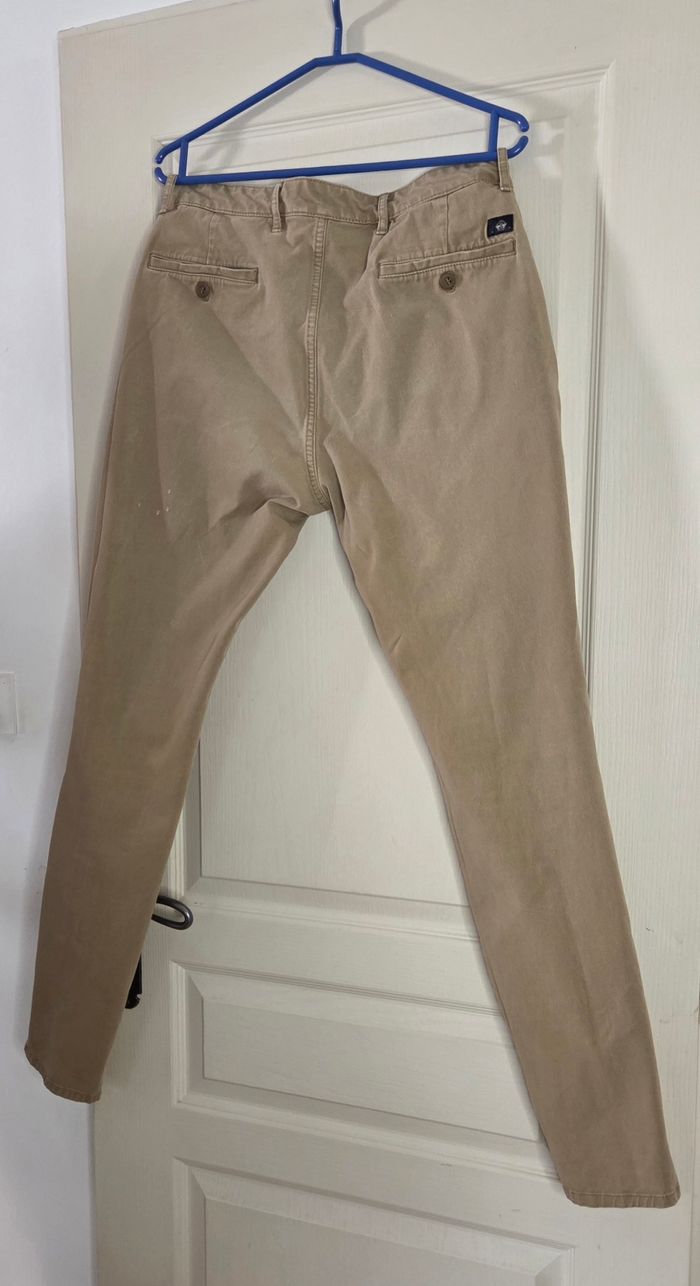 Pantalon chino Dockers beige – coton premium – coupe droite élégante – T. 40 (M/L) – excellent état - photo numéro 9
