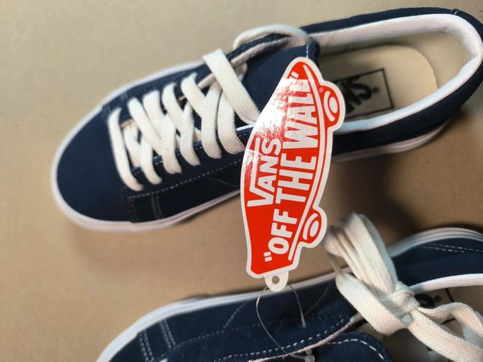 Baskets Vans sid suede mixte bleue marine pointure 36.5 neuves avec boîte - photo numéro 10
