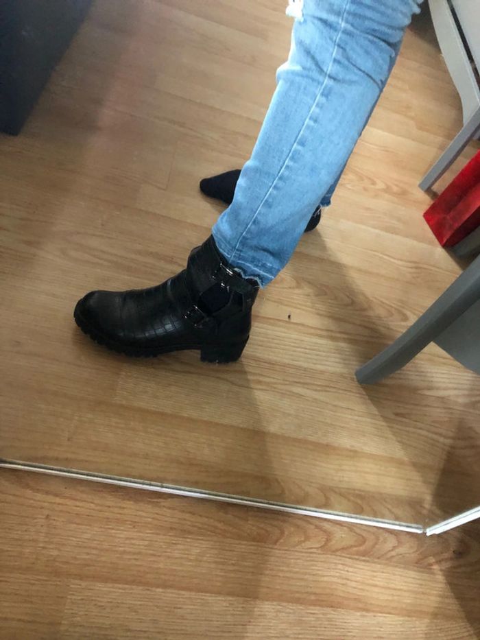 Bottines effet croco 🐊 - photo numéro 5
