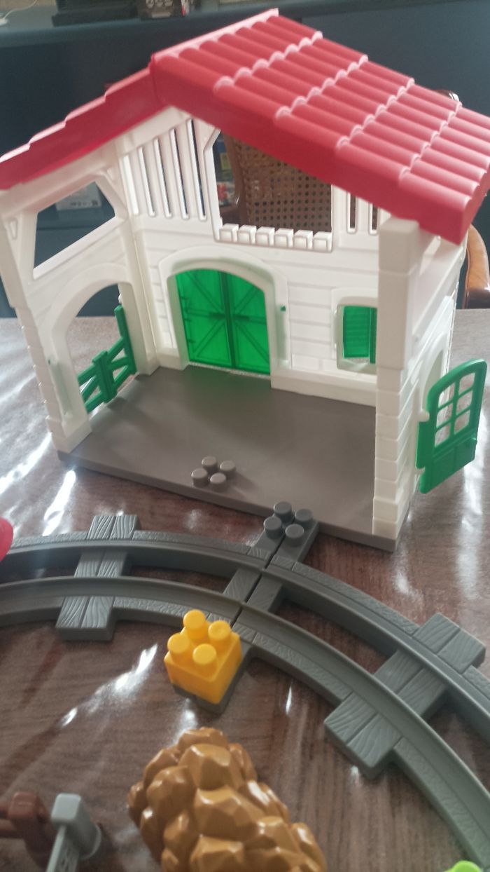 Petit train maison - photo numéro 5