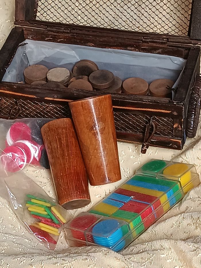 Lot jetons et accessoires - photo numéro 7