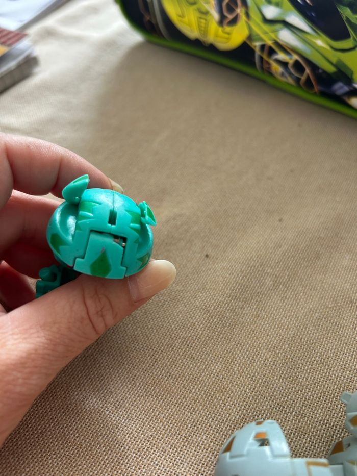 Lot de 4 bakugans - photo numéro 2