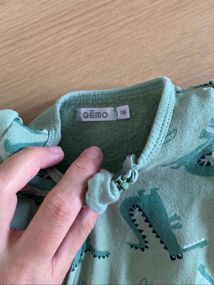 Pyjama vert motif crocodiles - photo numéro 2
