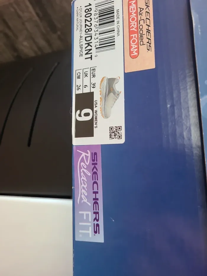 Chaussure skechers neuf - photo numéro 5