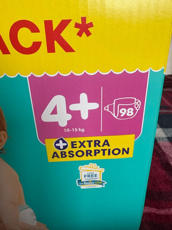 Maxi pack Pampers baby dry taille 4 + - photo numéro 2