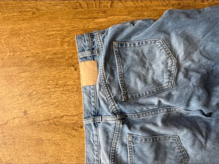 Jean large - photo numéro 5