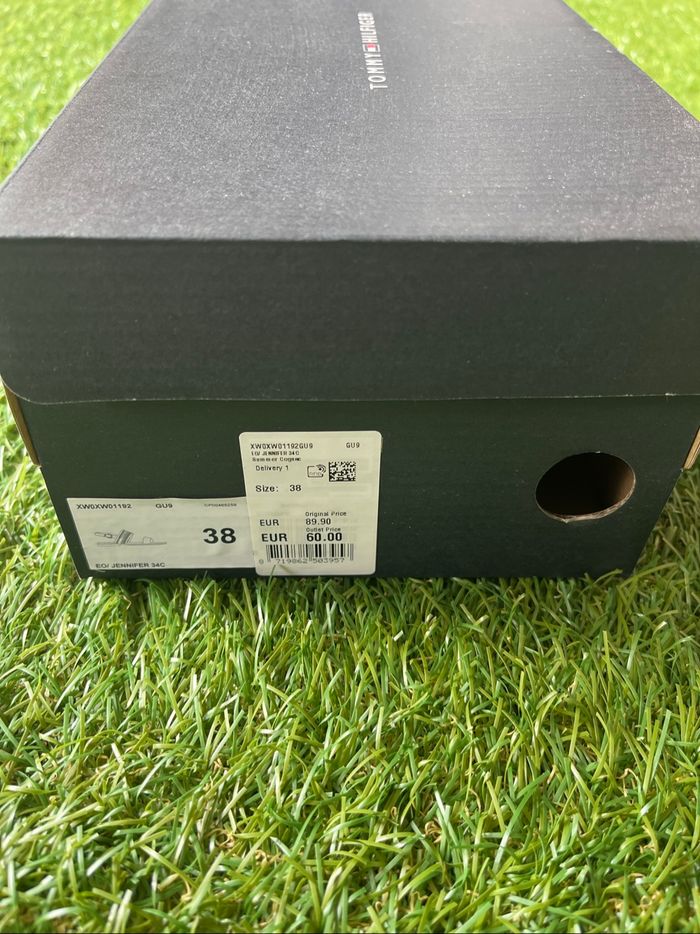 Chaussures Tommy Hilfiger - Taille 38 - Avec boîte d’origine - photo numéro 7