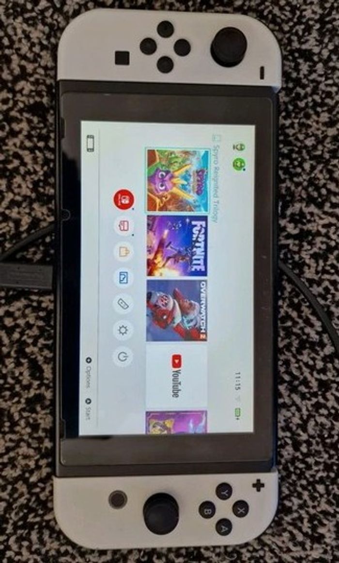 Nintendo Switch V1 + x2 jeux et carte microSD 128 Go + manette filaire Mario - photo numéro 7