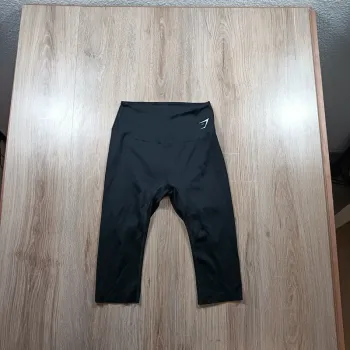 Legging gymshark femme M court noir