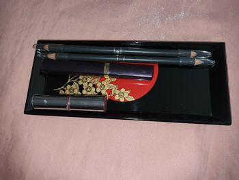 Plateau maquillage AVON NEUF