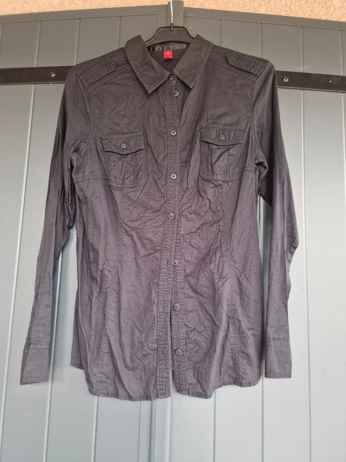 Chemise noir cintrée edc