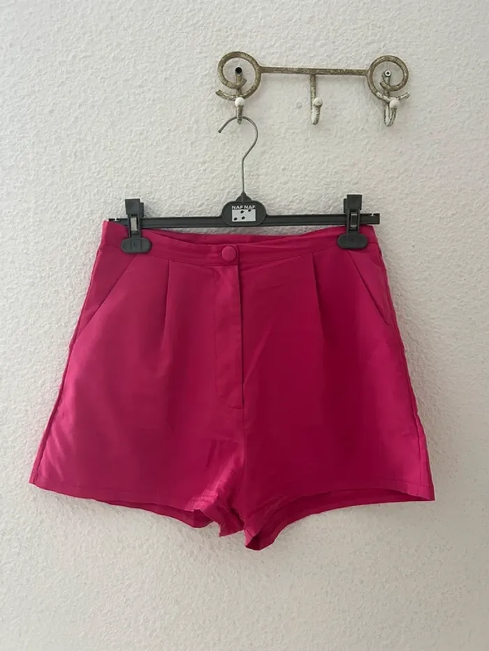 Short rose léger