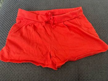 Kiabi - short rouge fille 8 ans