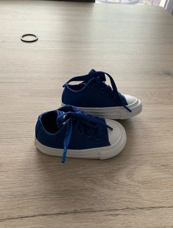 Baskets converse bleu roi taille 19