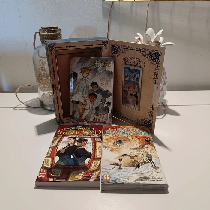 Manga the promised neverland coffret collector 2 - photo numéro 2