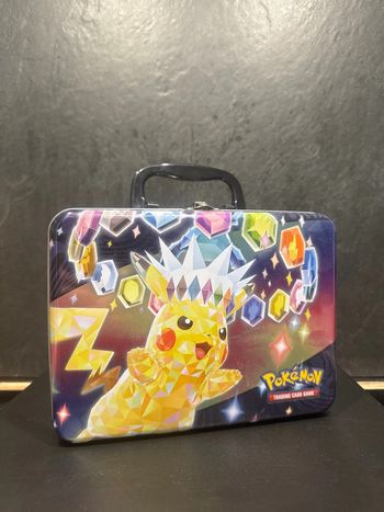 Valisette carte Pokémon pikachu vide