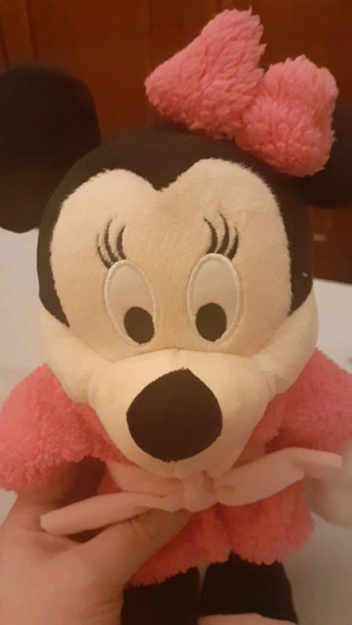 Peluche Minnie peignoir 30cm - photo numéro 3
