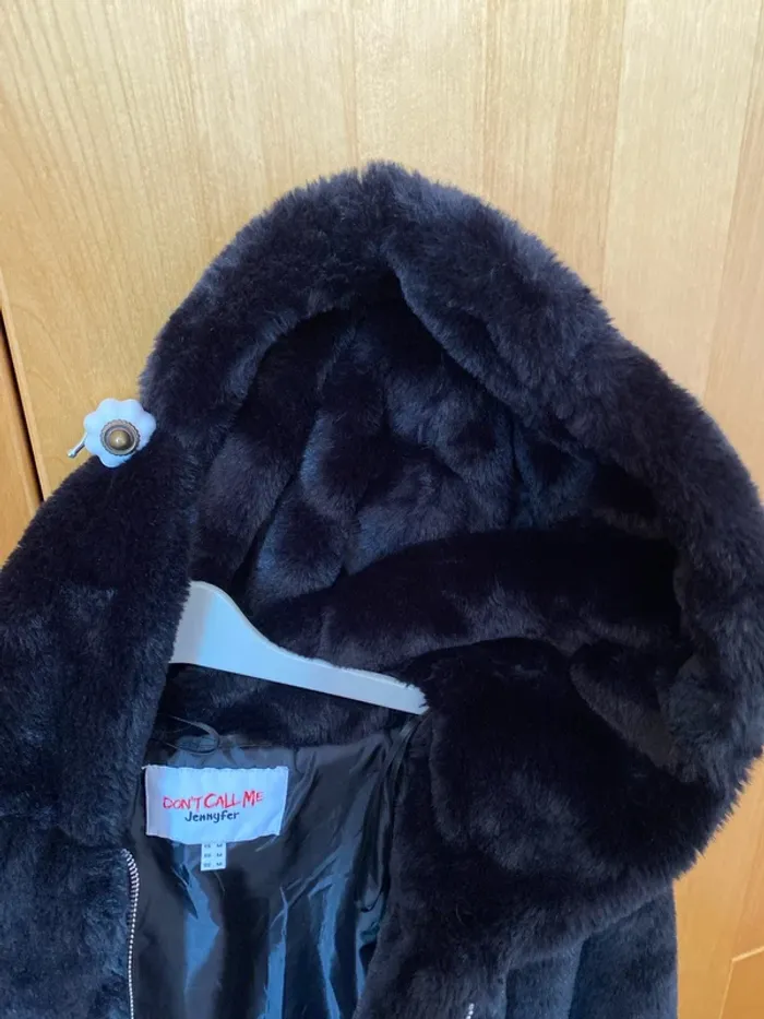 manteau en fausse fourrure noire Jennyfer - photo numéro 5