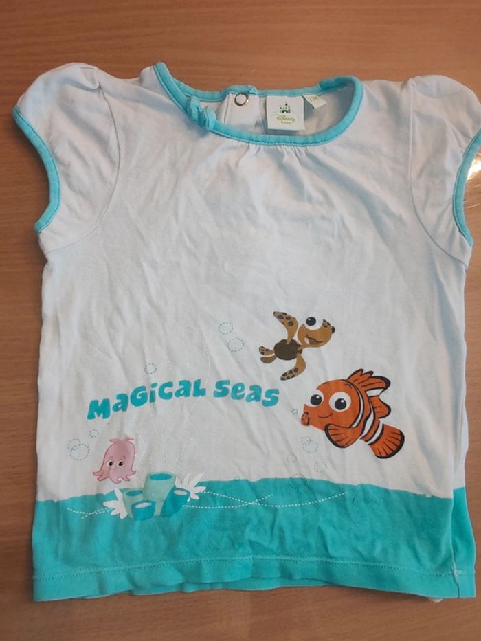 T-shirt bébé Disney Némo 23M lot aussi voir dressing