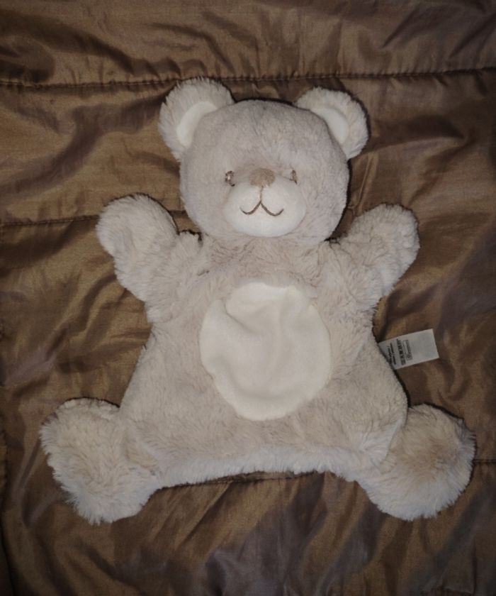 Doudou ours marionnette tex