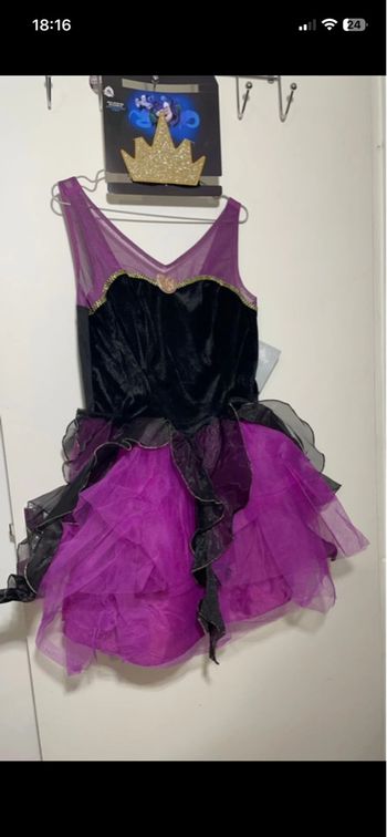 Robe Ursula