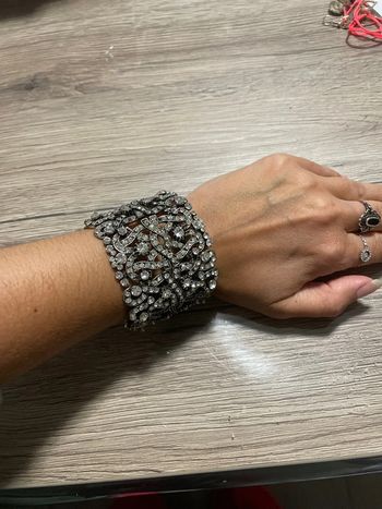 Manchette avec strass