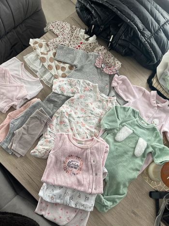 Lot vêtements fille 0/1 mois