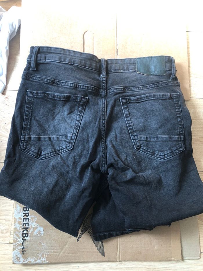 Pantalon noir - photo numéro 3