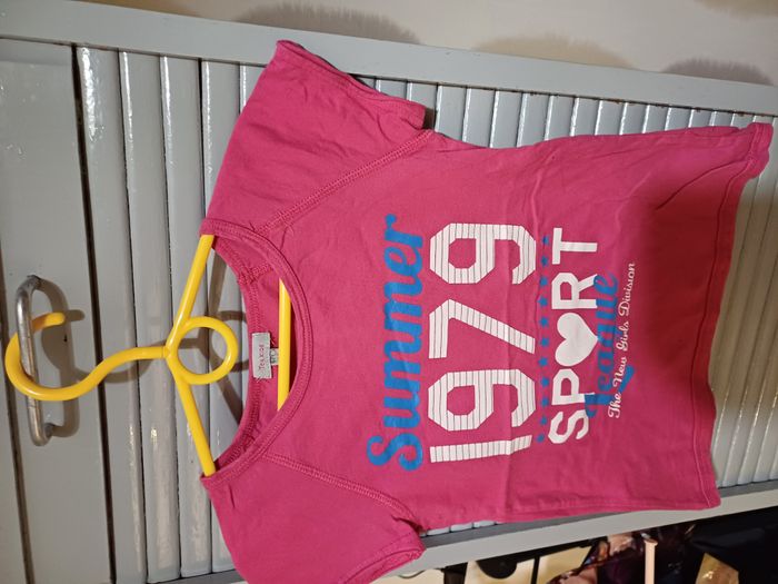 7 tee shirts filles Taille 5 ans - photo numéro 3