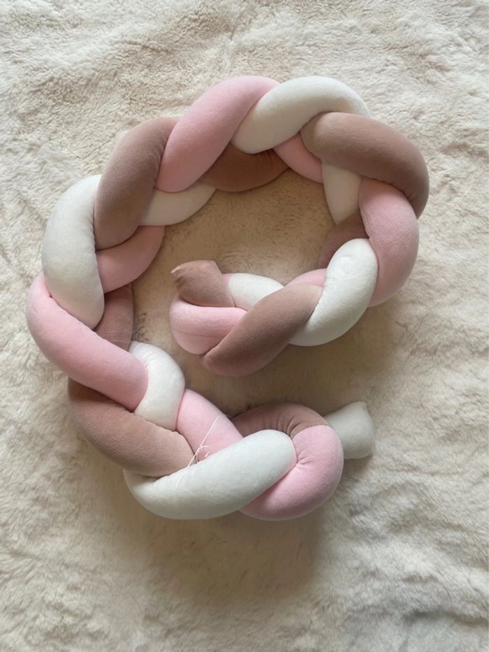 Tresse de lit bébé
