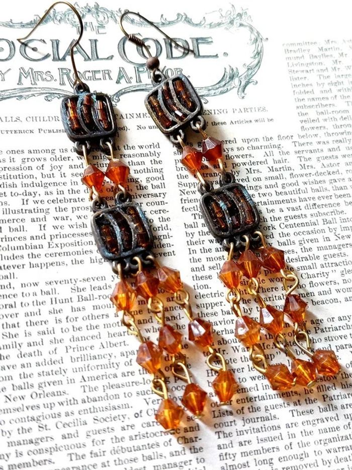 Magnifique paire de boucles d'oreilles pendantes en perles