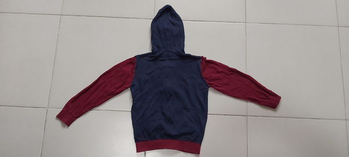 Gilet zippé à capuche 8 ans - photo numéro 6