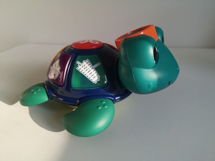Tortue d'éveil musical Baby Einstein