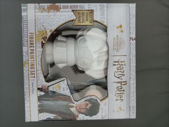 Jolie figurine en plâtre Harry Potter neuve