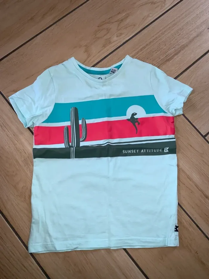 Lot t-shirts - photo numéro 3