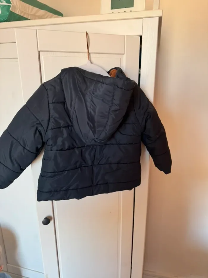 Manteau imperméable avec intérieur en fourrure - photo numéro 2