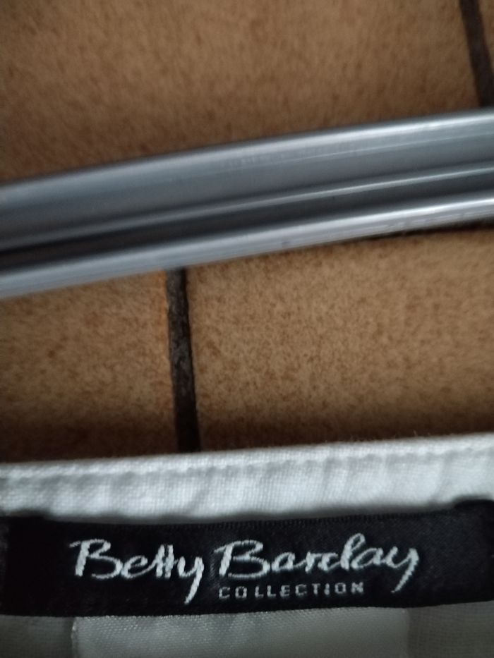 Pantalon d'été en lin "Betty Barclay" - photo numéro 4