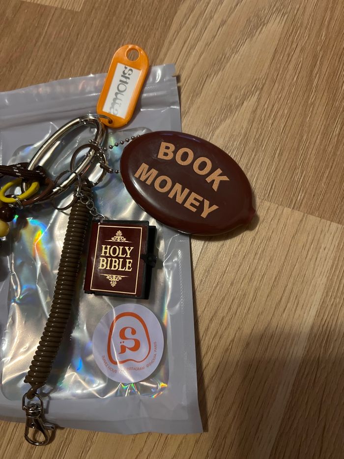 Bijou de sac shouïa hello Kitty - photo numéro 3